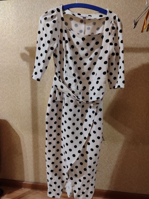 Вечерние платья продам