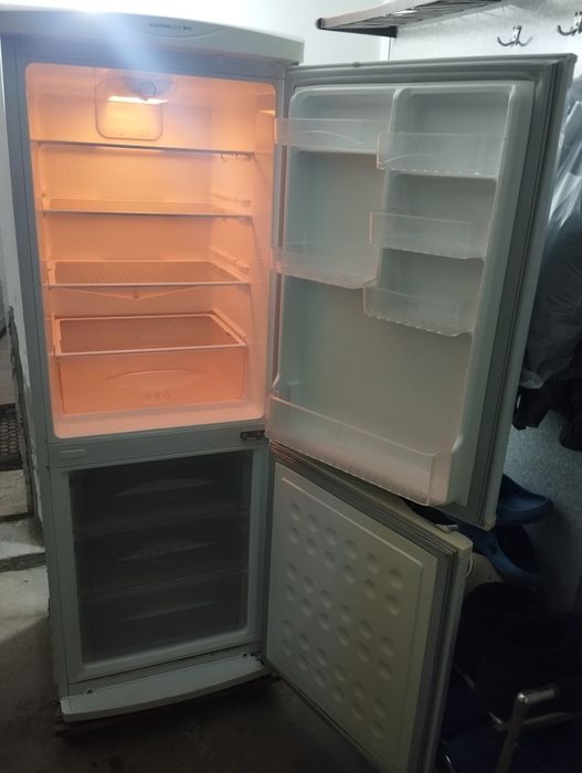 Холодильник LG б/у