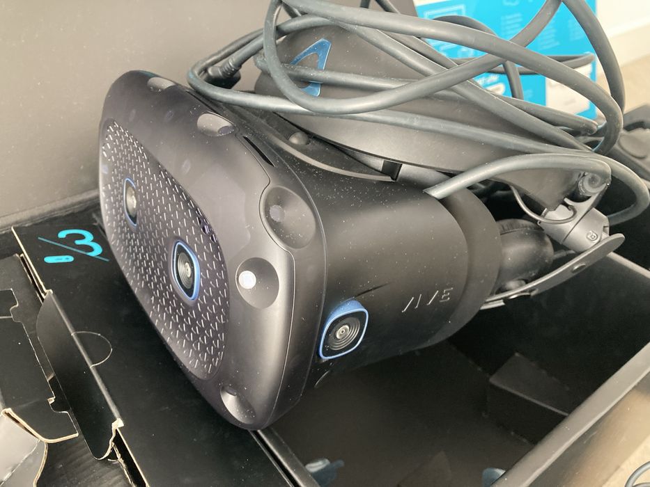 HTC VR Vive Cosmos Elite