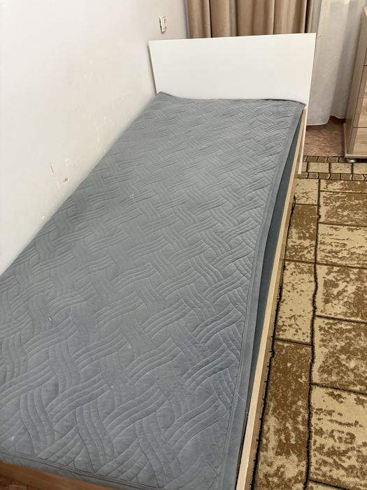 Продам 2 односпальные Кровати