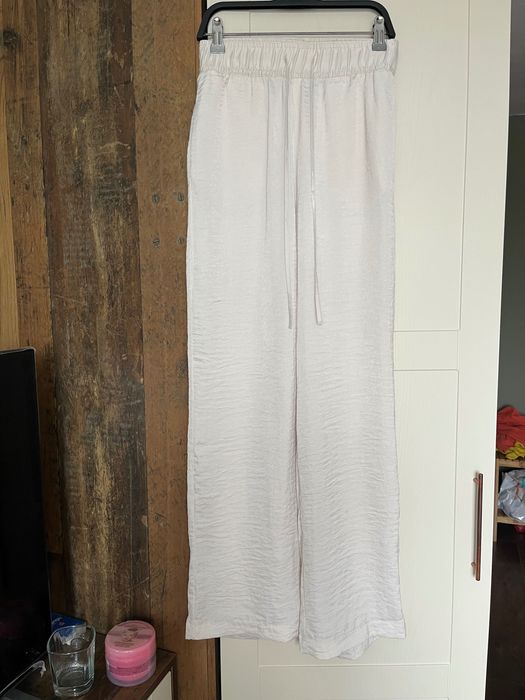 Лот от панталони S размер 4бр.