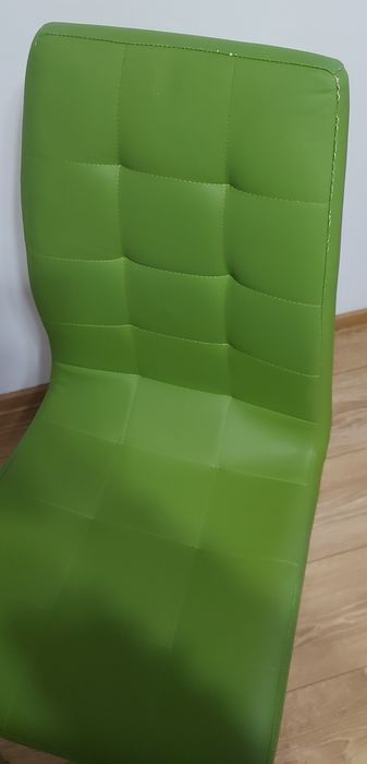 Scaune pentru living sau sufragerie