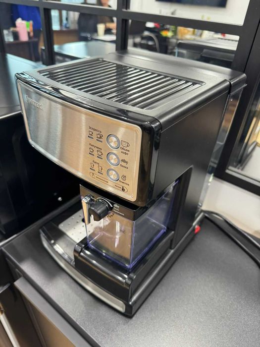 Кофемашина Vitek (рожковая)