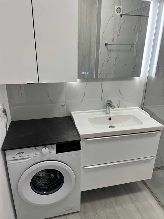 Inchiriez apartament nou cu 2 camere, complet mobilat, in Oradea