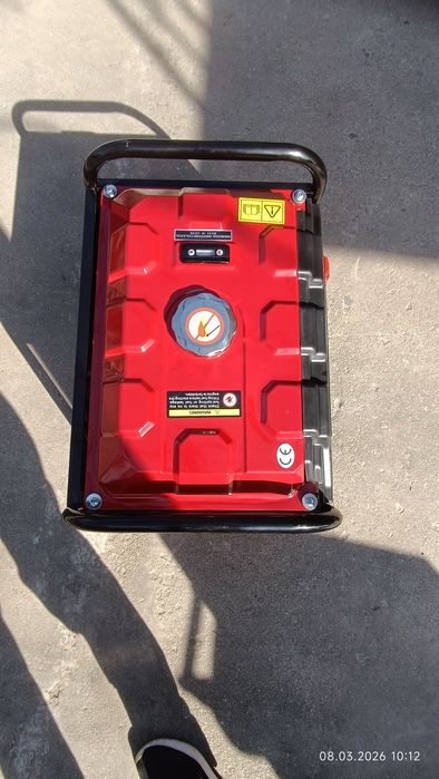 Продавам Генератор