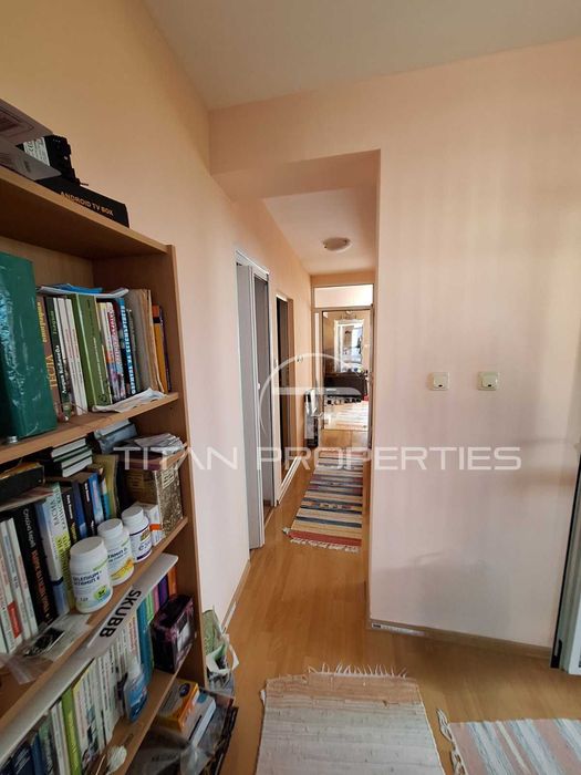 Продава се Тристаен апартамент в Пловдив, Кючук Париж - 115 кв.м за 2018 €/кв.м - Снимка #6