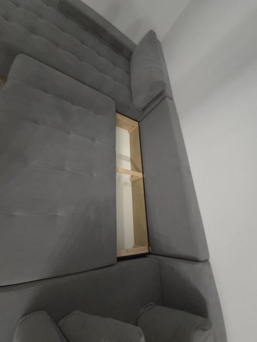 П-образен диван цвят графит