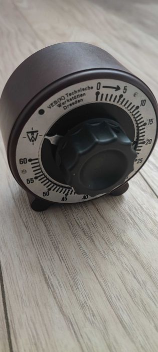 Бакелитени таймери-60 min.DDR