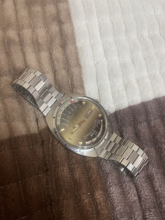 Часы хорошо работают оригинал