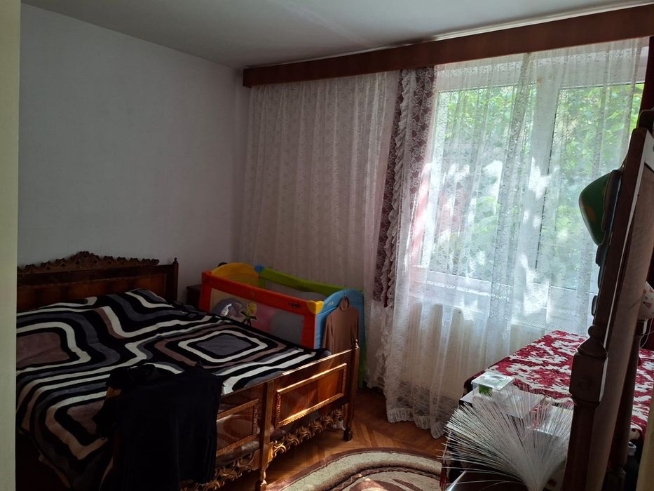 Proprietar, vand apartament 3 camere, etaj 1,Cartier Gara