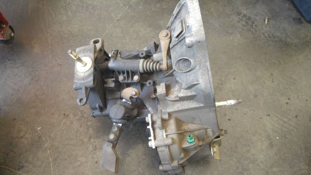 Cutie viteze 1.3 multijet 188a9000 fiat doblo idea punto 188