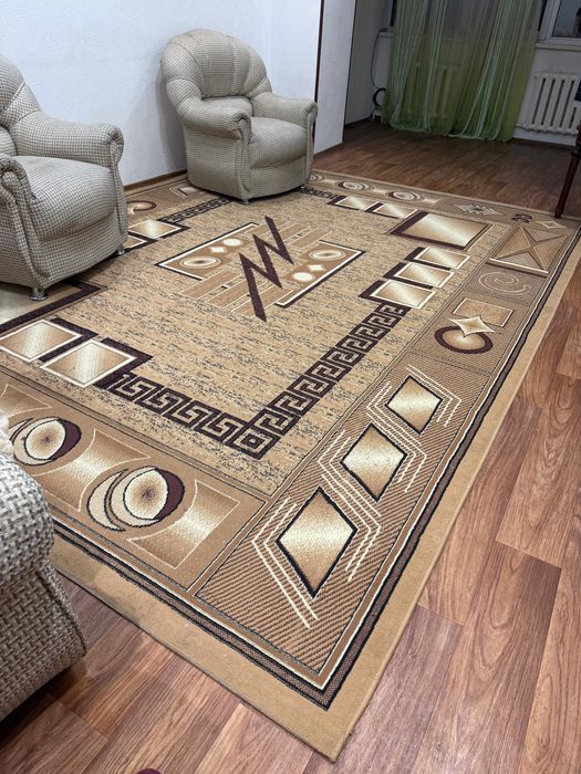 Срочно продам ковер