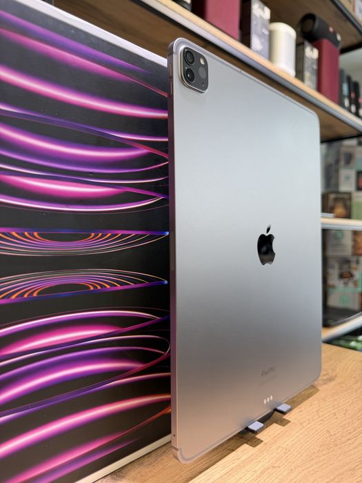 iPad Pro 12.9" 6 Generation, Wi-Fi+Cellular, 256 GB, АКБ83%, 1630/А10