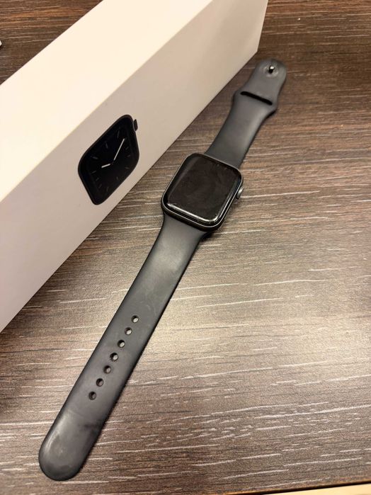 Apple Watch Series 5