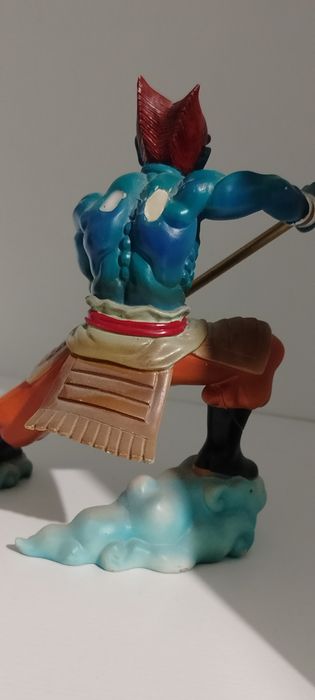 Чисто нови фигурки