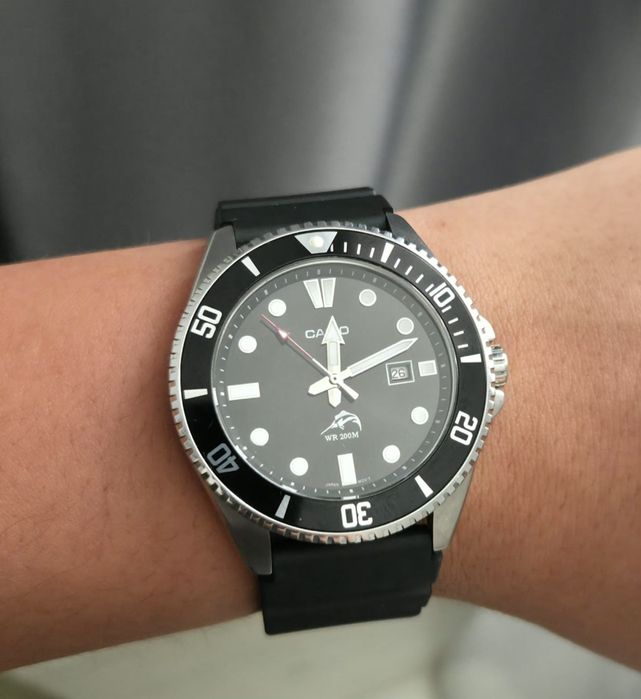 Часы Casio MDV 106-1A