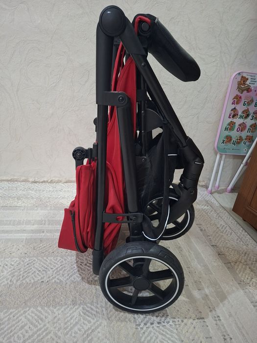 Коляска детская новая VULPES