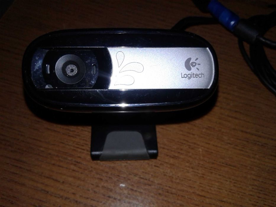 Веб-камера Logitech С-170