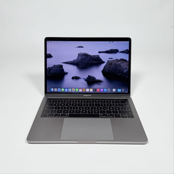 MacBook Pro 13 M1/512GB/8GB/8 CPU/8GPU