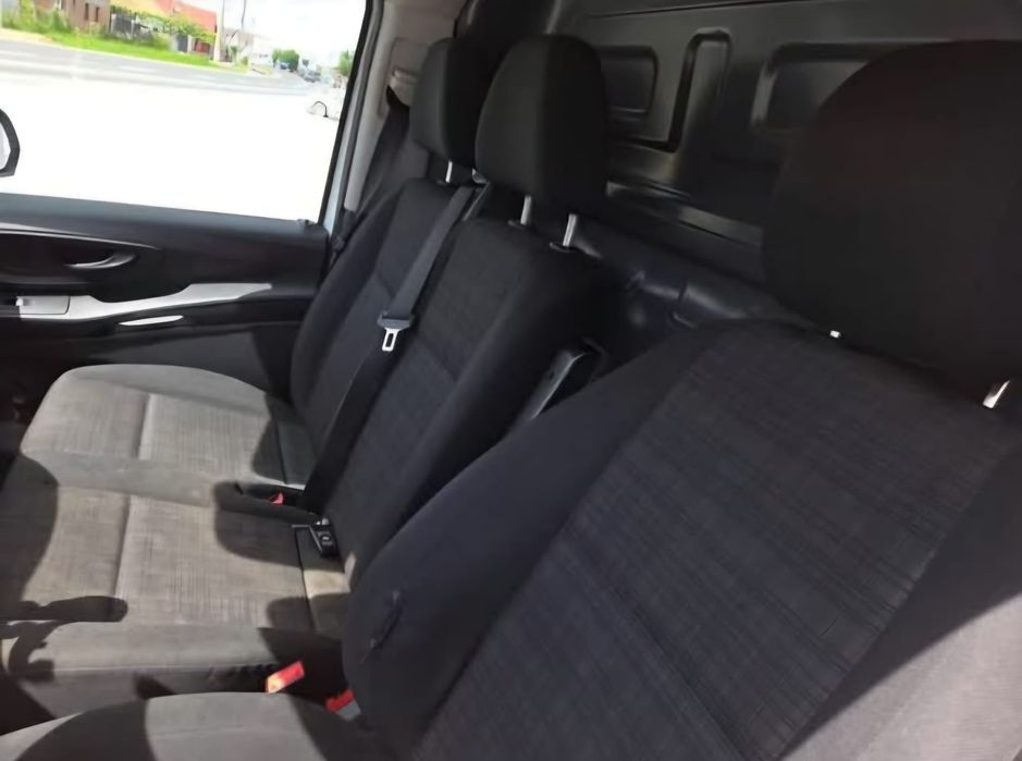 Vând Mercedes Vito an 2017 .7800 euro RAR făcut