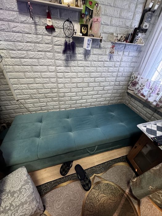 Продам Кровать пуфик