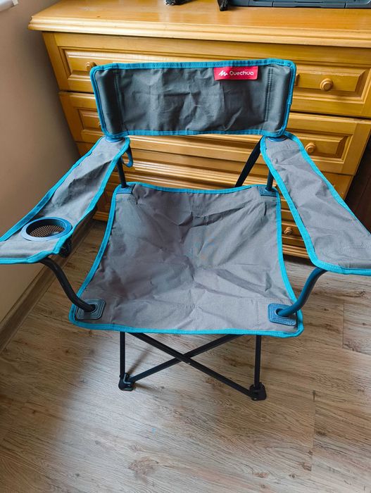 Сгъваеми къмпинг столове Quechua (Decathlon) с поставка за чаша — 2 бр.