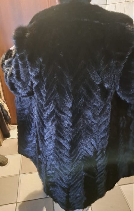 Продам норковую шубу