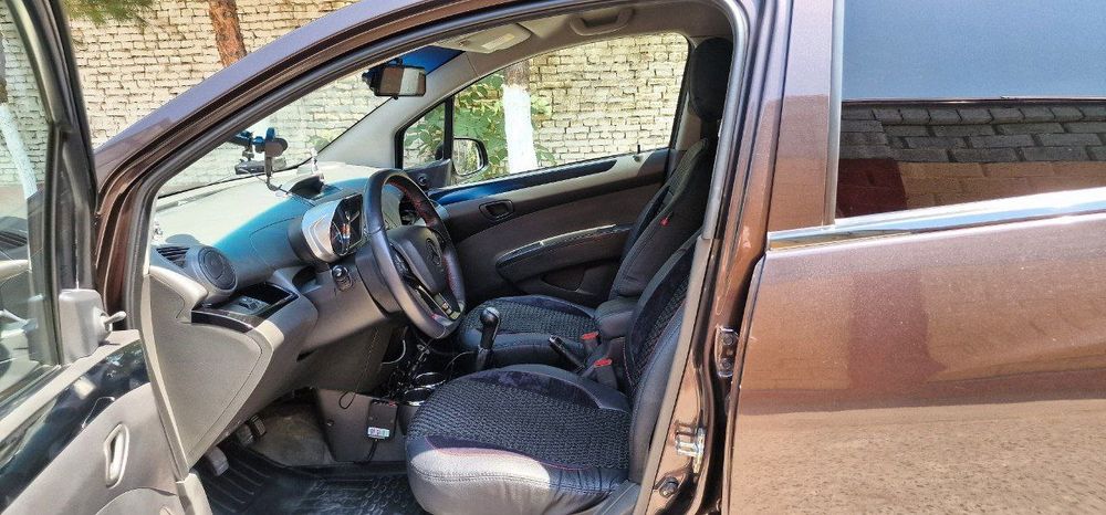 Chevrolet Spark 2018 — 2