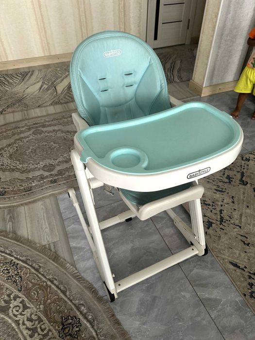 Стул для кормления