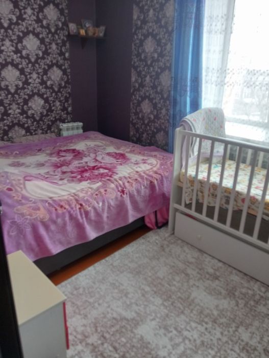 Продам квартиру .