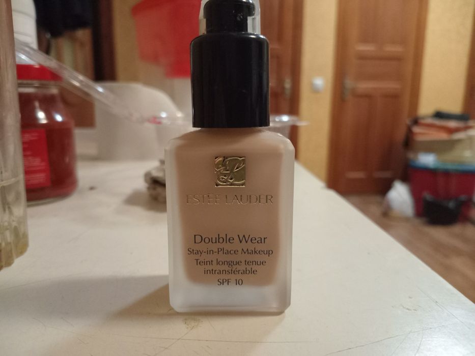 Тоналка эсте лаудер