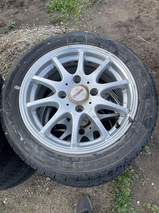 Vand jante cu anvelope de vara