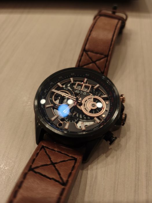 Ceas de Colecție AVI-8 inspirat din aviatie