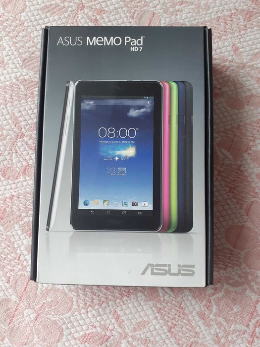Продавам зарядно за таблет ASUS MEMO Pad 7 HD 7