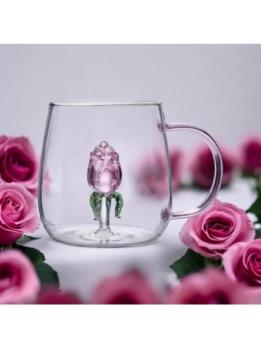 Чаша с роза 3D декорация