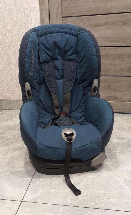 Автокресло Maxi-Cosi Priori