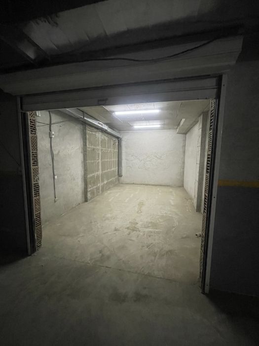 Дава се под наем Гараж / Паркомясто в София, 7-ми 11-ти километър - 25 кв.м за 140.25 € - Снимка #2