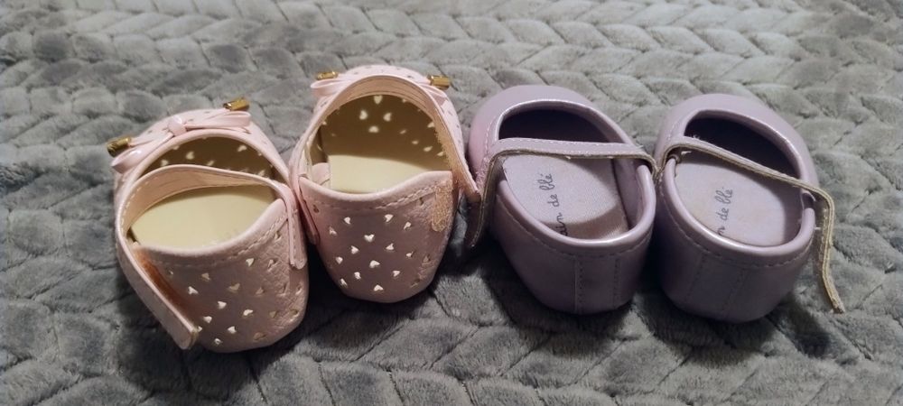 Pantofi fetite- 15/16 ,     10 lei perechea