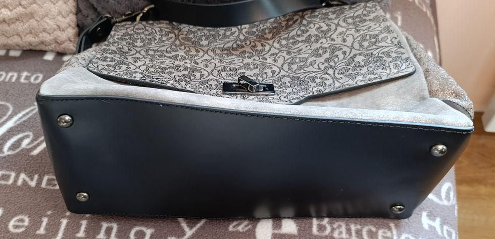 Чанта Hispanitas