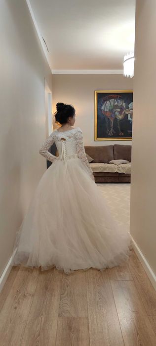 Свадебное платье