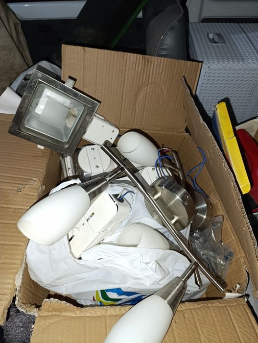 Фонари светильники продается