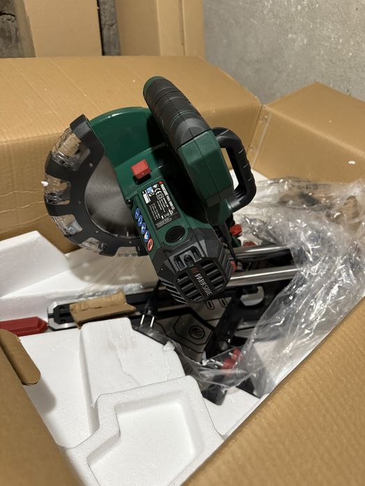 Чисто нов настолен циркуляр Parkside