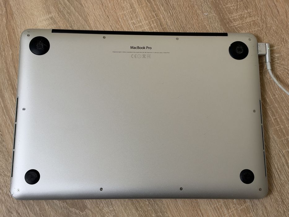 Apple MacBook Pro A1502 Stocare 128Gb, RAM 8Gb
