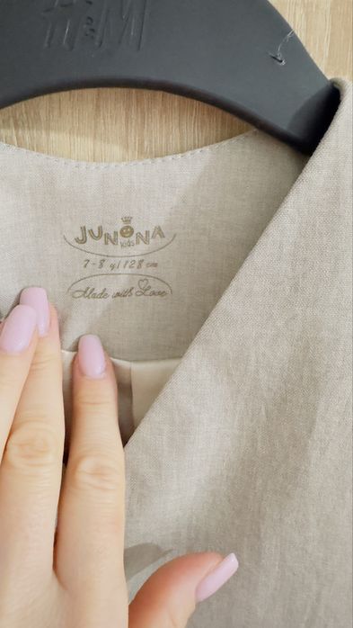 Детски официални костюми