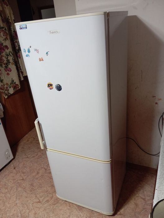 Продам холодильник