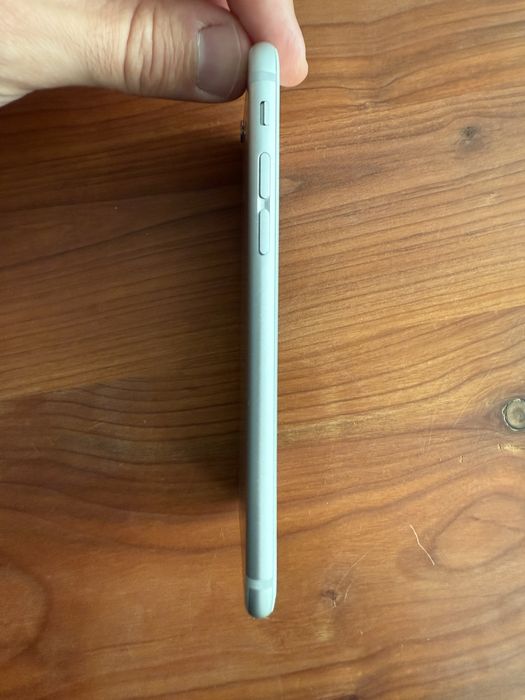 iPhone 6s в много добро състояние