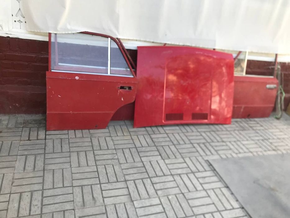 Jiguli detalar 4ta eshik 1ta kapot holati ideal