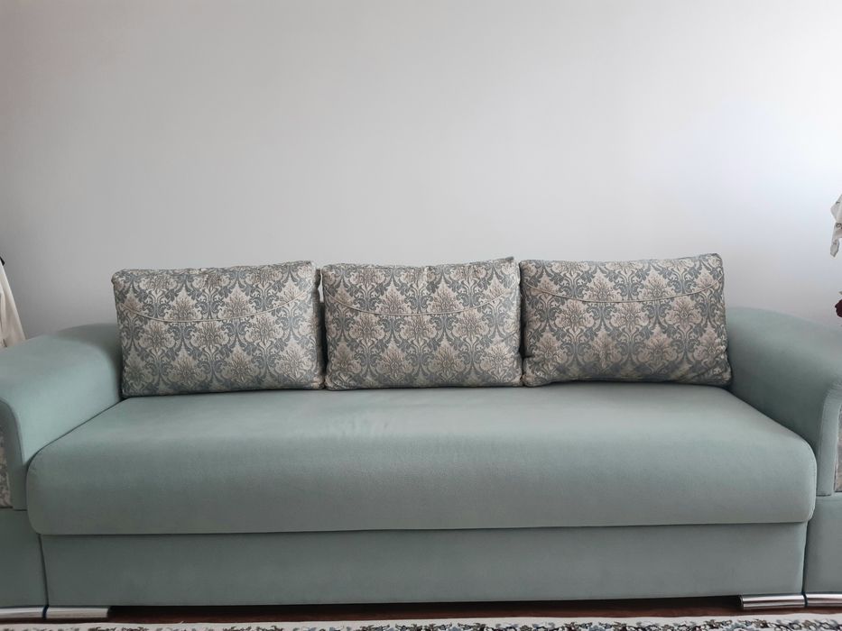 Диван б/у в хорошем состгянии