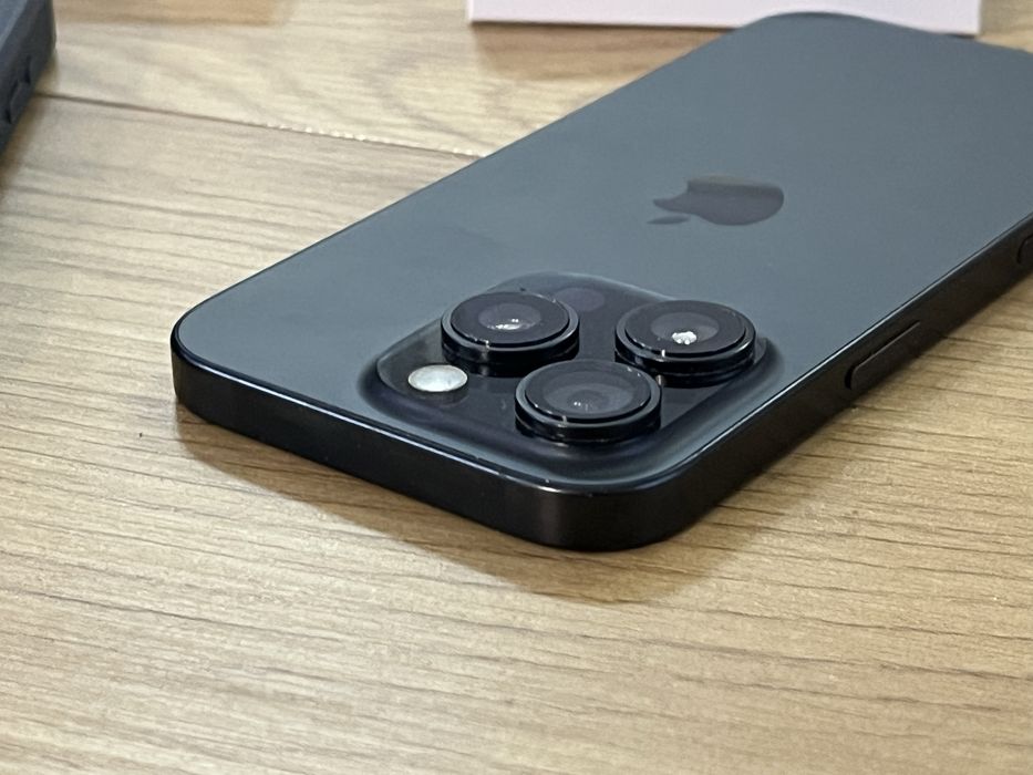 Бартер/заменям iPhone 16 pro 128gb 90% гаранция Йетел