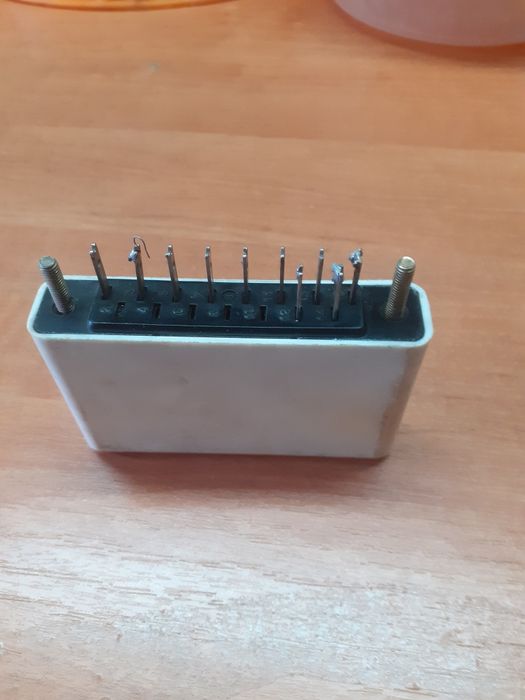 Продам микросхему